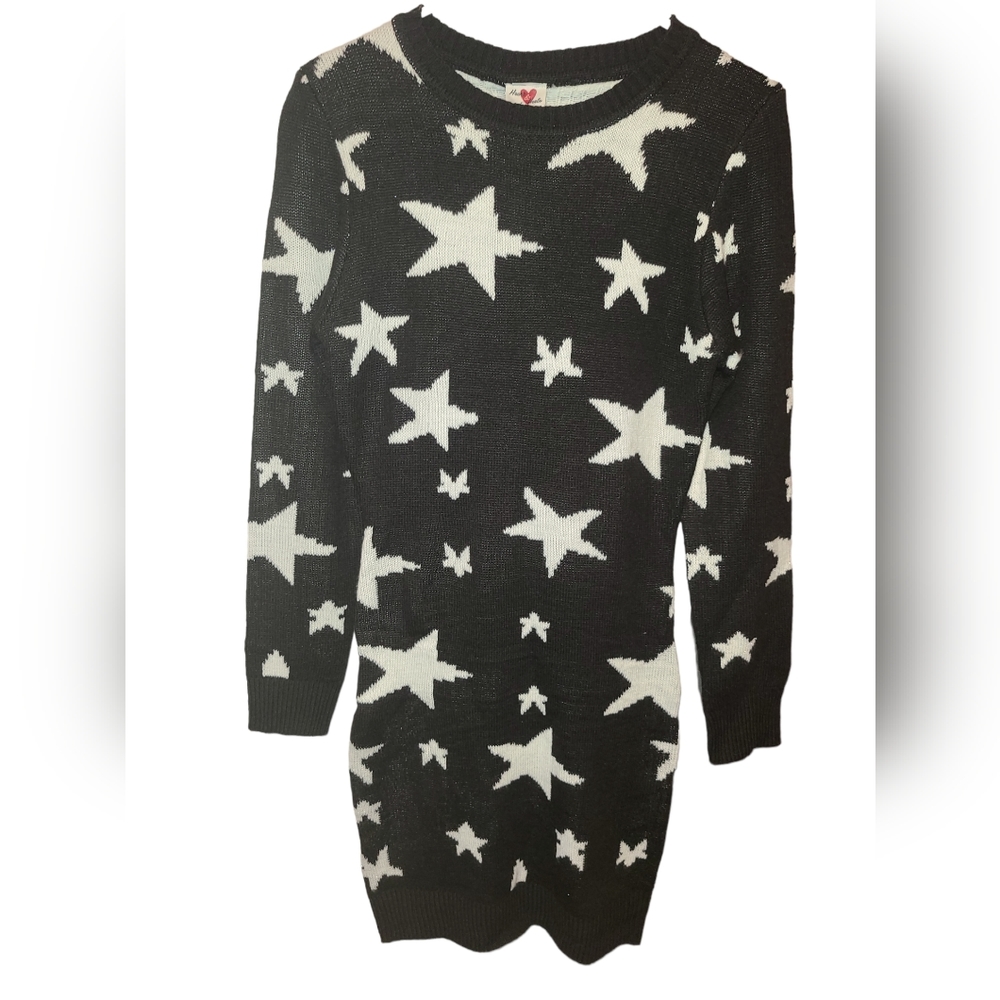 Black and White Star Knit Long Sleeve Dress